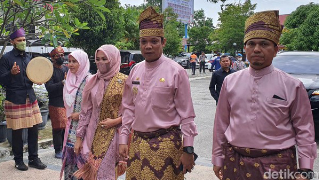 Tak Becus Urus Sampah, Pj Walkot Pekanbaru Ancam Evaluasi Anak Buah