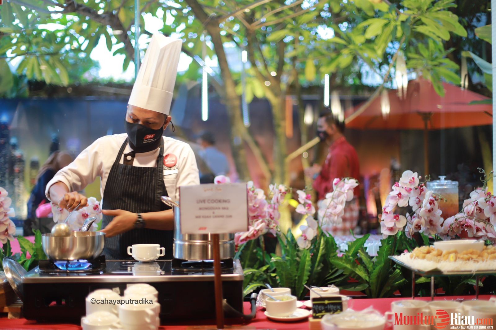 Berbuka Puasa Di Grand Zuri Dumai Ditemani Live Musik dan Live Cooking