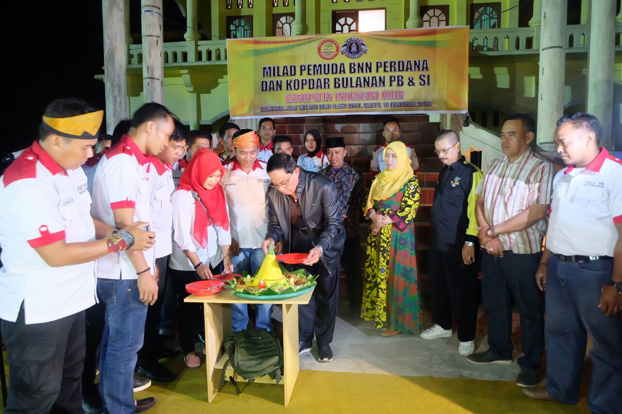 Milad Pemuda BNN Perdana, Bupati Inhil Larut Dalam Suasana Keakraban Dengan Puluhan Generasi Muda