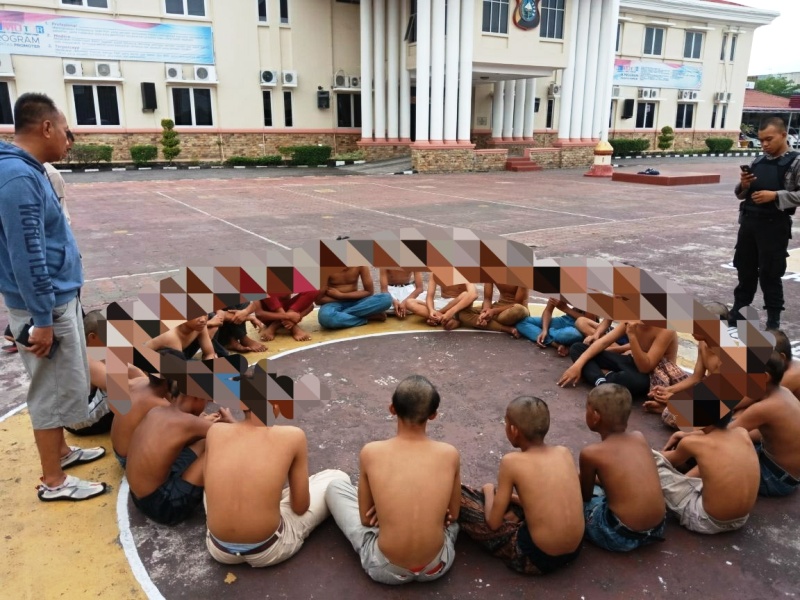 Orang Tua di Dumai 'Kutuk' aksi Polisi Sembarangan Tangkap Anak