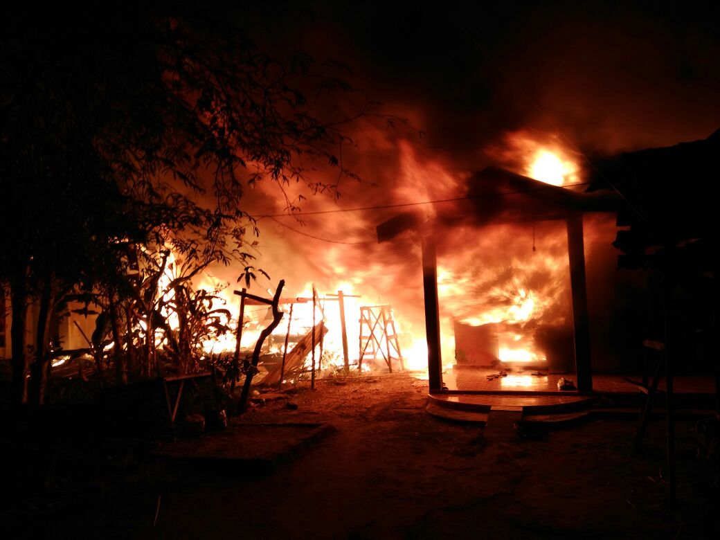 3 Unit Rumah Ludes Terbakar di Jalan Sapta Marga
