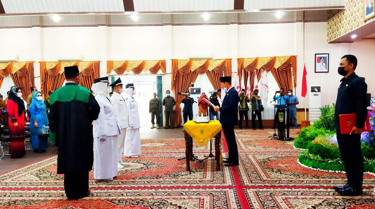 Bupati Rohil Minta Datuk Penghulu Mendata Seluruh Perusahaan Yang Berizin Maupun Tidak