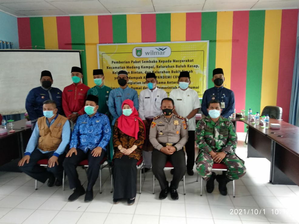 Wilmar Group Serahkan Bantuan Sembako kepada Masyarakat Dumai Terdampak Covid 19