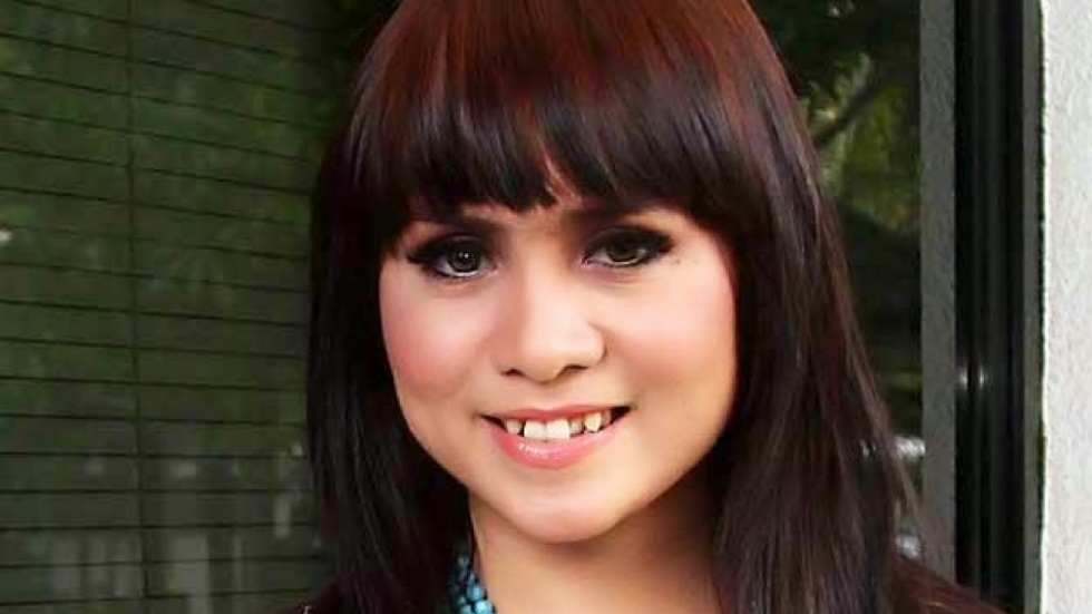 Momo Geisha Umumkan Kehamilannya