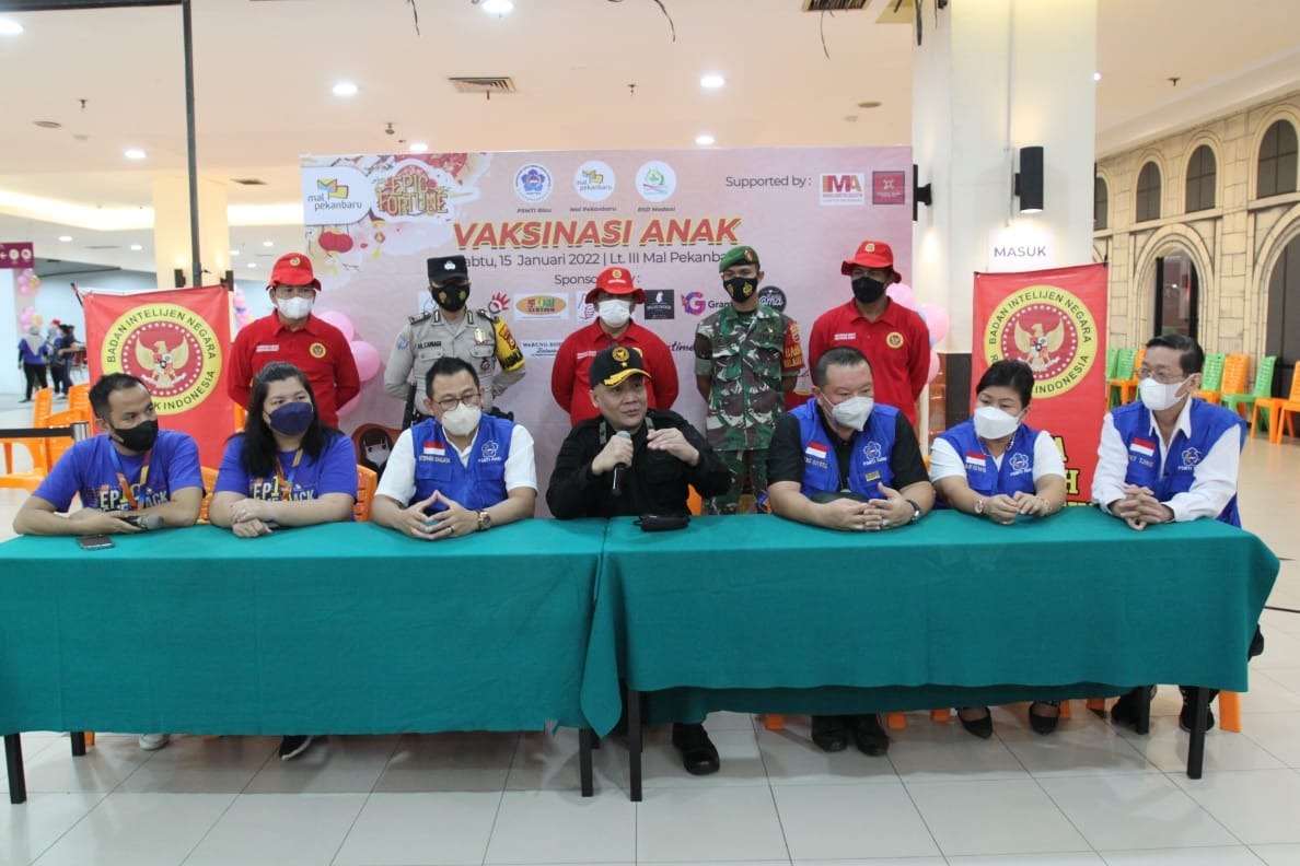 Binda Riau Gandeng PSMTI Riau Sebar 1.000 Dosis Vaksin Anak