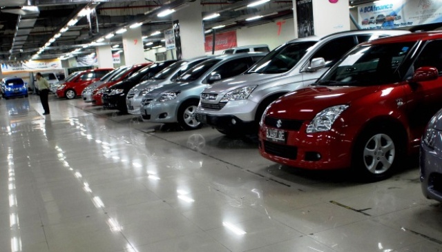 Jelang Lebaran, Mobil Bekas Toyota Avanza Diburu Konsumen