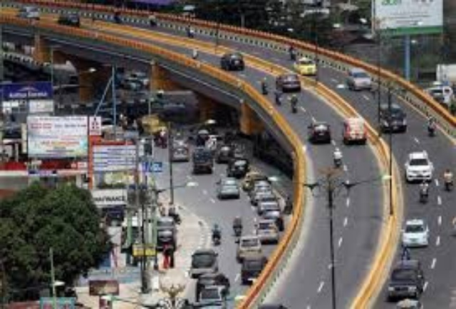 Warga Pengendara Roda Dua Dilarang Melewati Fly Over Pekanbaru