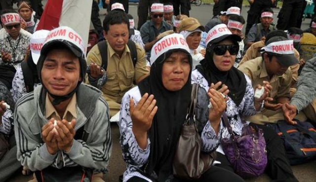 Diduga Efek Pilkada..!!! DPRD Siak Pertanyakan Pengurangan 85 Guru Honor ke Disdikbud