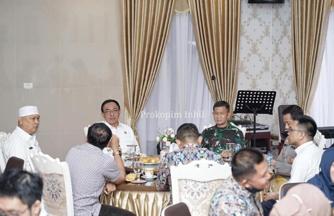 Bupati Inhil Sambut Kunjungan Tim Survei Lokasi Program NUWSP Kemenristek PUPR RI