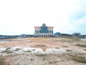 Komplek Perkantoran Walikota Pekanbaru di Tenayan Raya Masih Terkendala Listrik