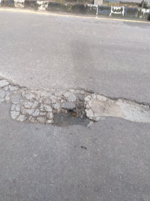 Warga Mandau, Keluhkan Jalan pusat kota yang sudah rusak