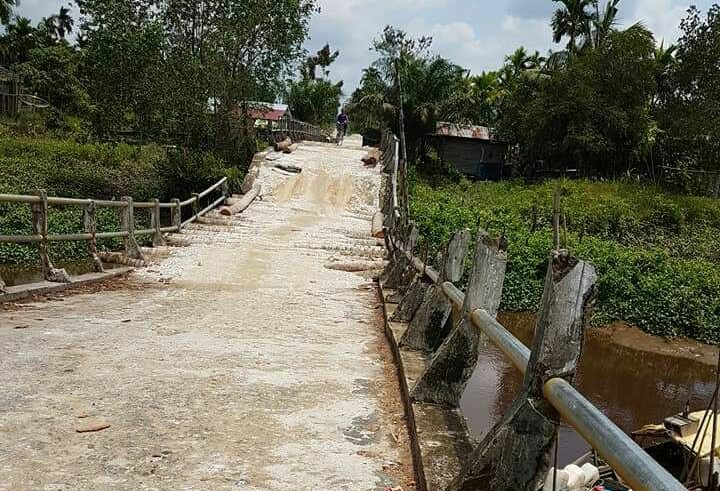 Ihwal Ruas Jalan Rusak Di Desa Teluk Kiambang, Kadis PUPR Berikan Klarifikasi
