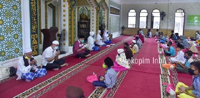 Wabup Inhil Santuni Anak Yatim