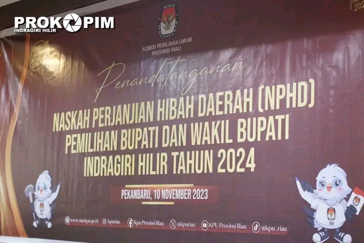 Bupati Inhil Laksanakan Penandatanganan NPHD antar Pemkab dengan KPU dan Bawaslu