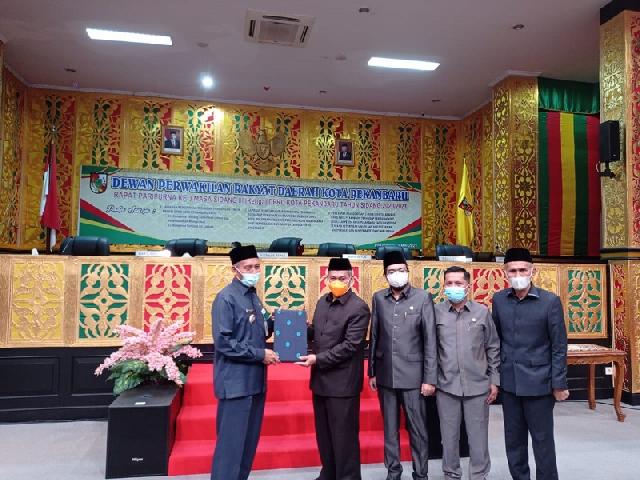 DPRD Pekanbaru Paripurnakan 3 Agenda Sekaligus
