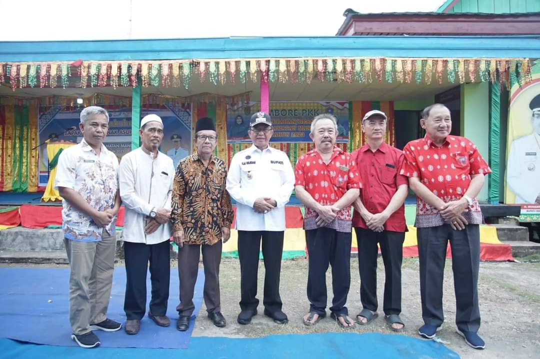 Gesa Penurunan Angka Stunting, Bupati HM Wardan Kukuhkan Bapak/Bunda Asuh Anak Stunting Se Kec Mandah