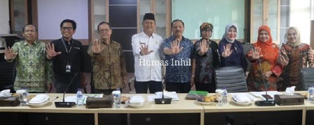 Pemkab Inhil Gelar Rakor Prospek Pengelolaan Bahan Baku Kelapa dan Turunannya