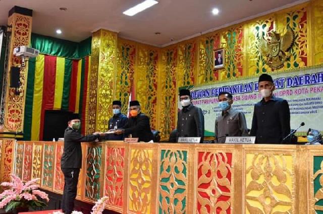 Berlandaskan Hukum Kuat dan Komprehensif, DPRD Pekanbaru Sahkan Perda Penanganan Covid-19