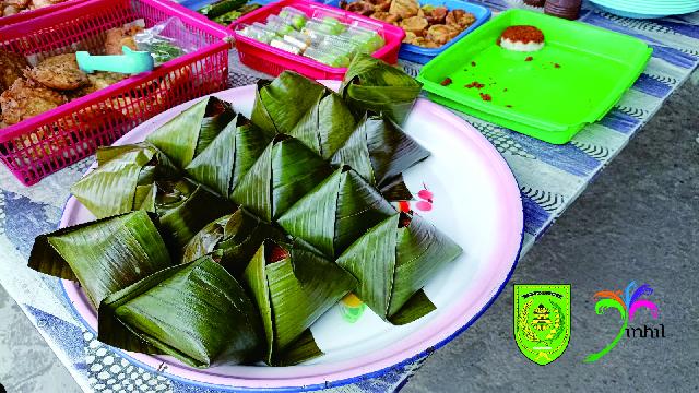 Kuliner Nasi Daun Kedai Kopi Lurah ini Sangat Legend Sekali