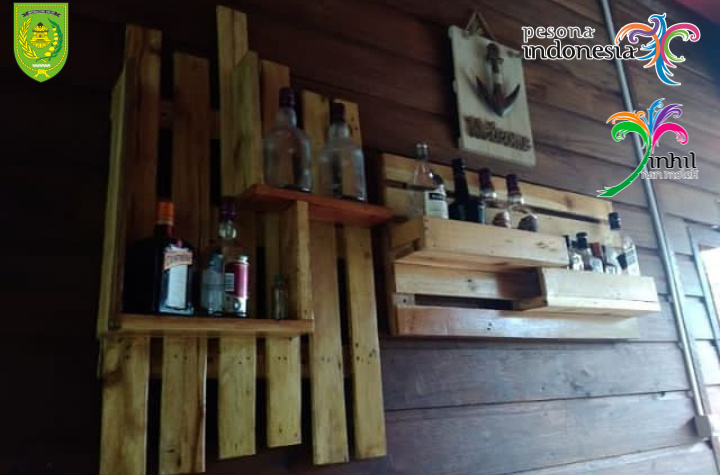 Indahnya Pernak-pernik di Pantai Solop