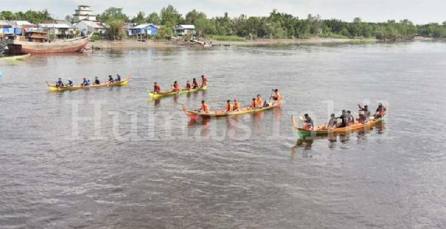 Bupati Inhil Lepas Festival Sampan Selodang di Gaung