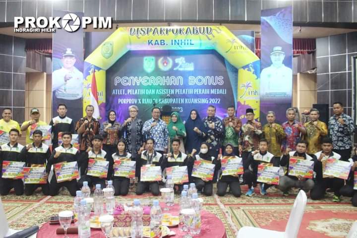Pemkab Inhil Berikan Bonus Untuk Atlet Peraih Medali Pada Porprov Riau Ke-X
