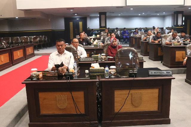 DPRD Pekanbaru Gelar Paripurna Nama Pimpinan dan Susunan Fraksi-fraksi