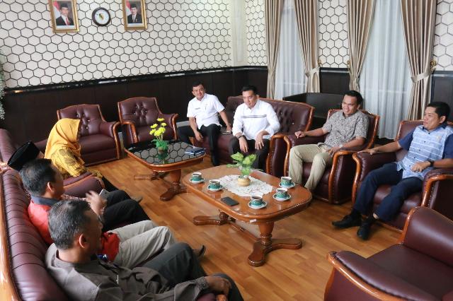 KPU Pekanbaru Silaturahmi Dengan Pimpinan DPRD Pekanbaru